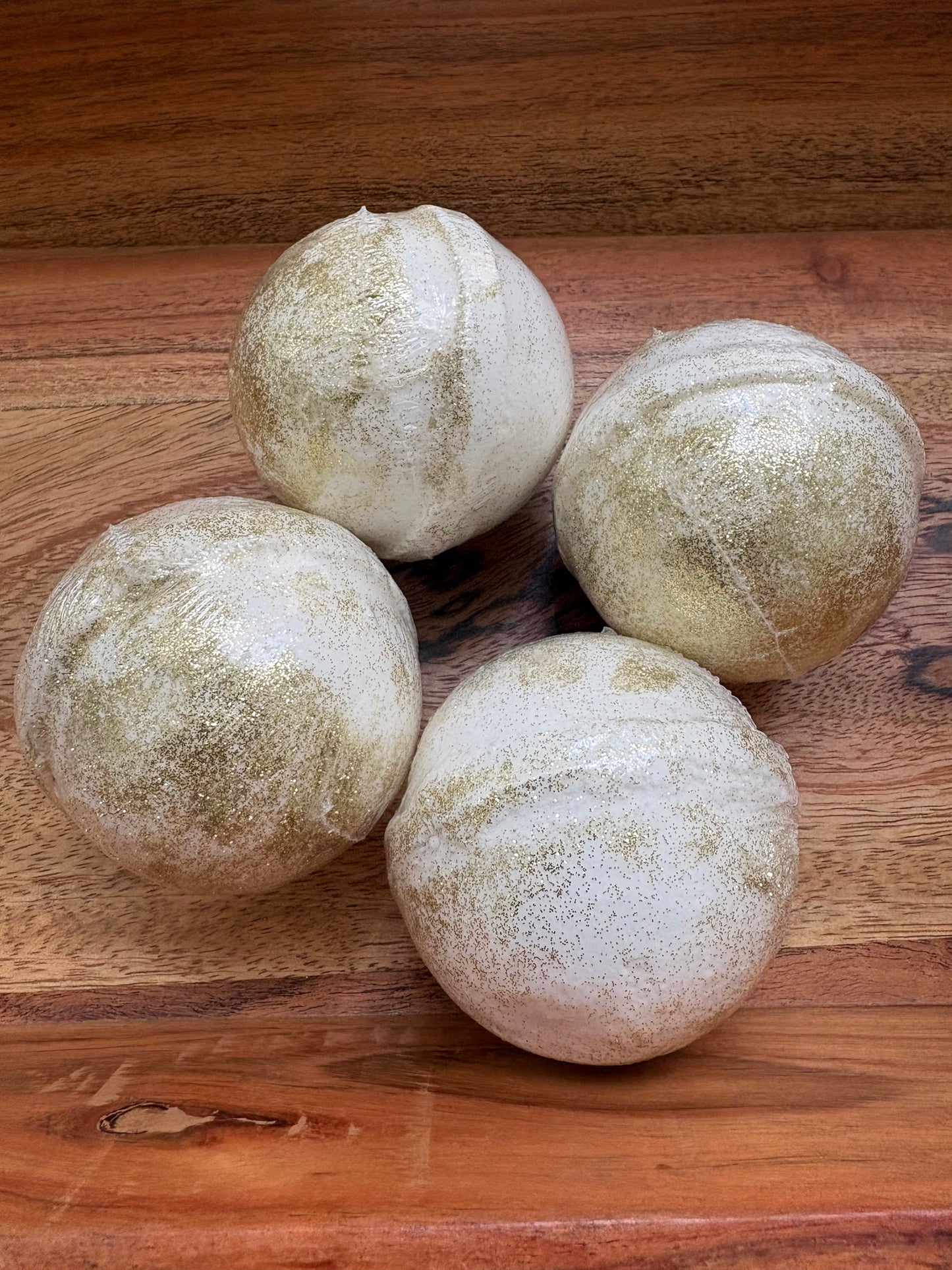 All That Glitters is Gold Bomb